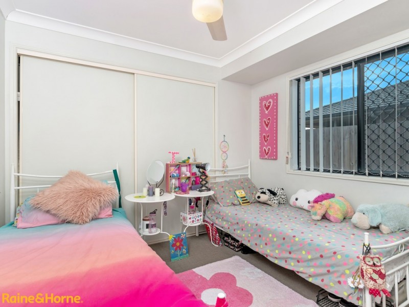 5 Lemon Myrtle Dr, Morayfield QLD 4506