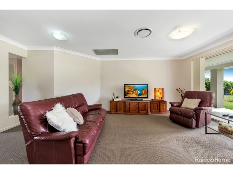 2-4 Cavanagh Place, Ningi QLD 4511