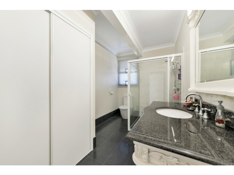 9 MAIN STREET, Beachmere QLD 4510