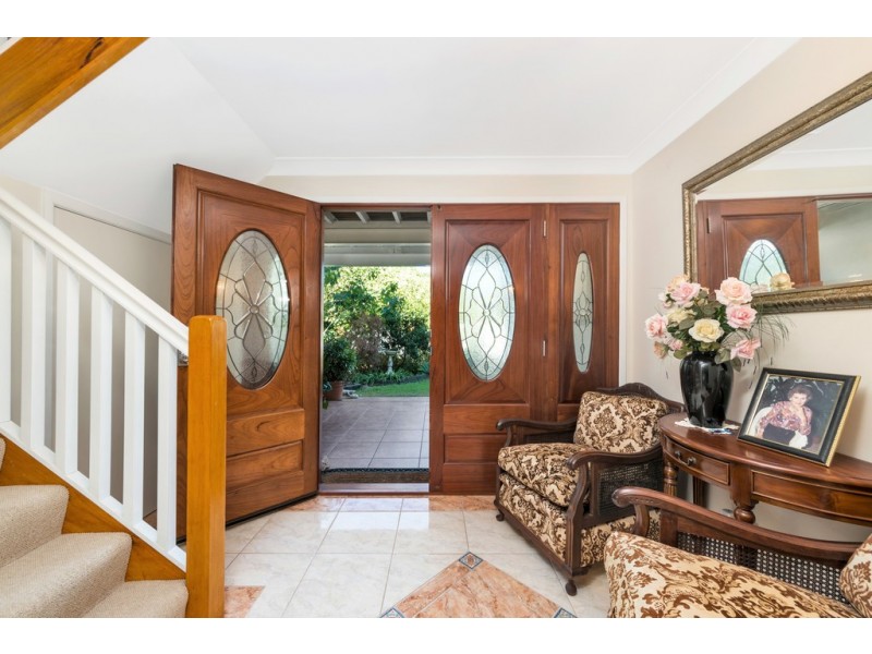 9 MAIN STREET, Beachmere QLD 4510