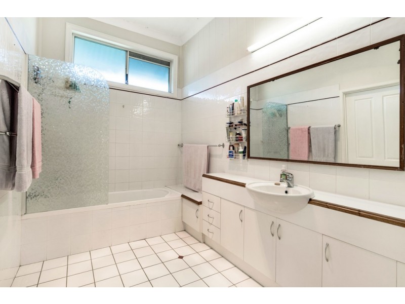 9 MAIN STREET, Beachmere QLD 4510