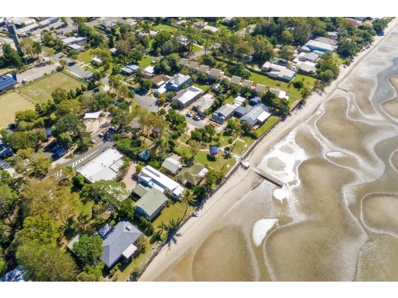 9 MAIN STREET, Beachmere QLD 4510