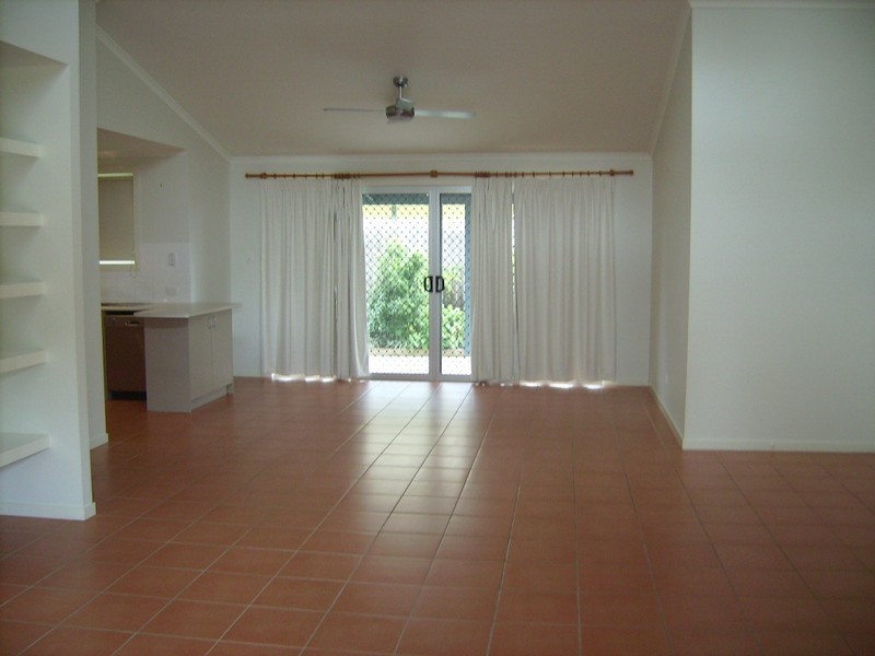 Unit 2,141 Station Road, Burpengary QLD 4505