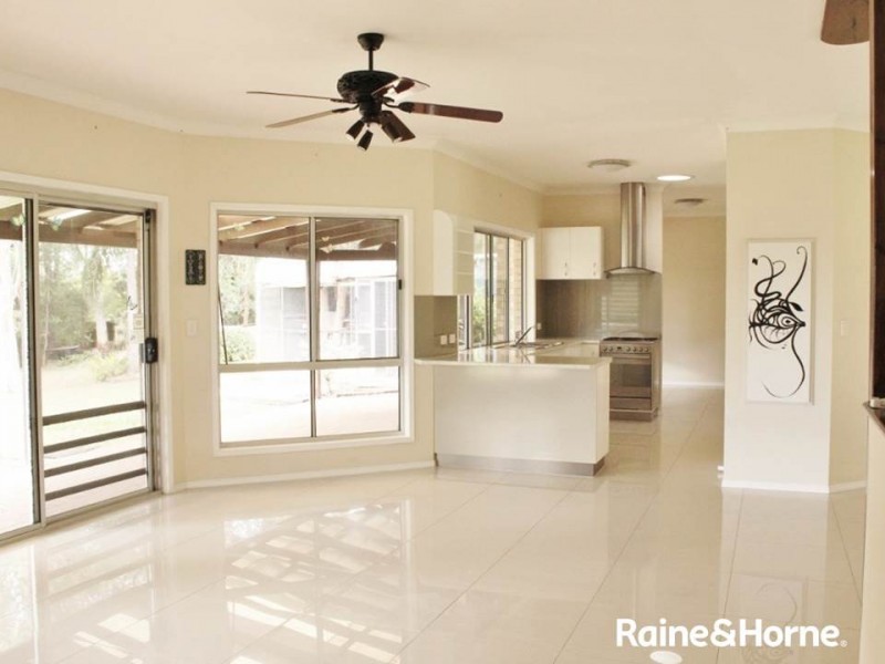604 Oakey Flat Road, Burpengary QLD 4505
