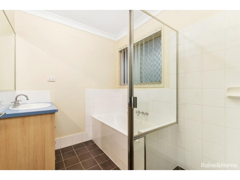 6 BAUHINIA COURT, Morayfield QLD 4506