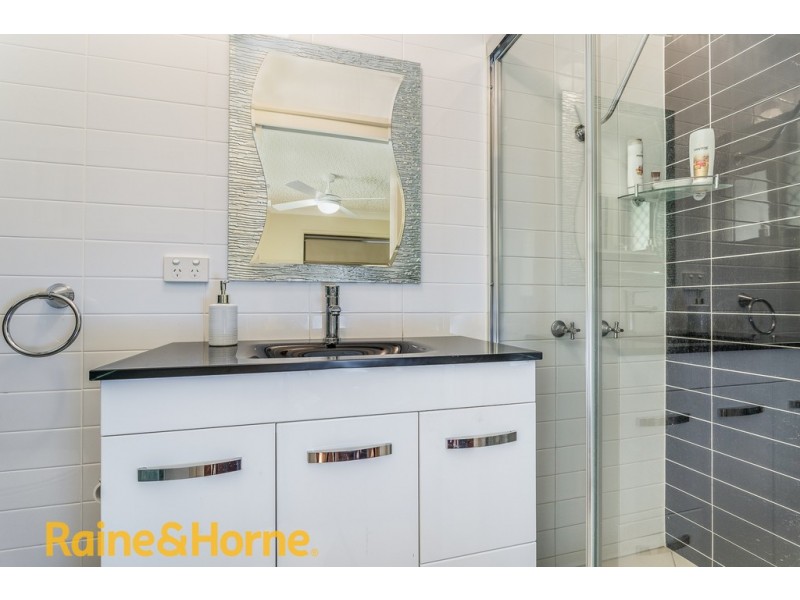 240 McPhail Road, Narangba QLD 4504