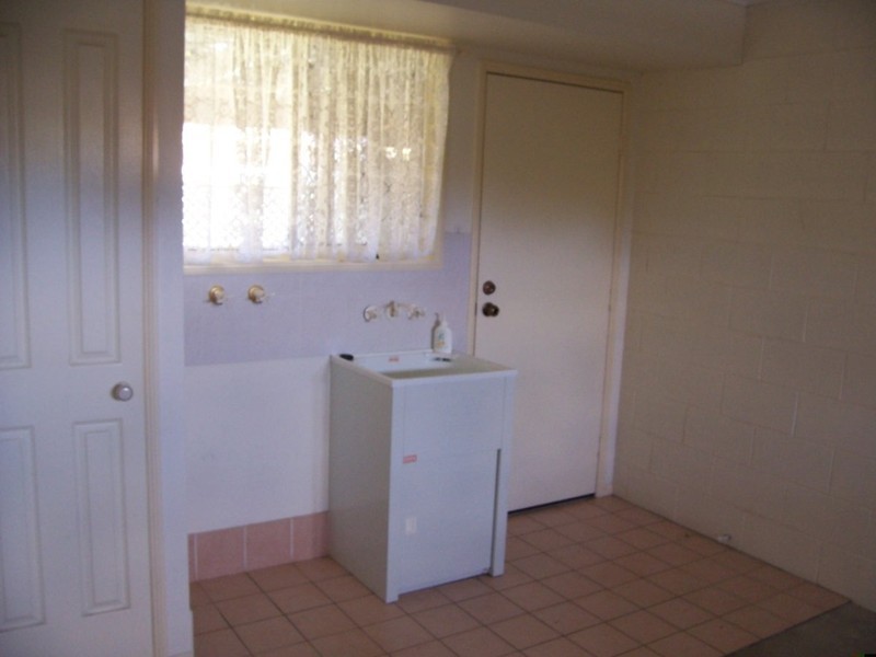 1/77 Henderson Road, Burpengary QLD 4505