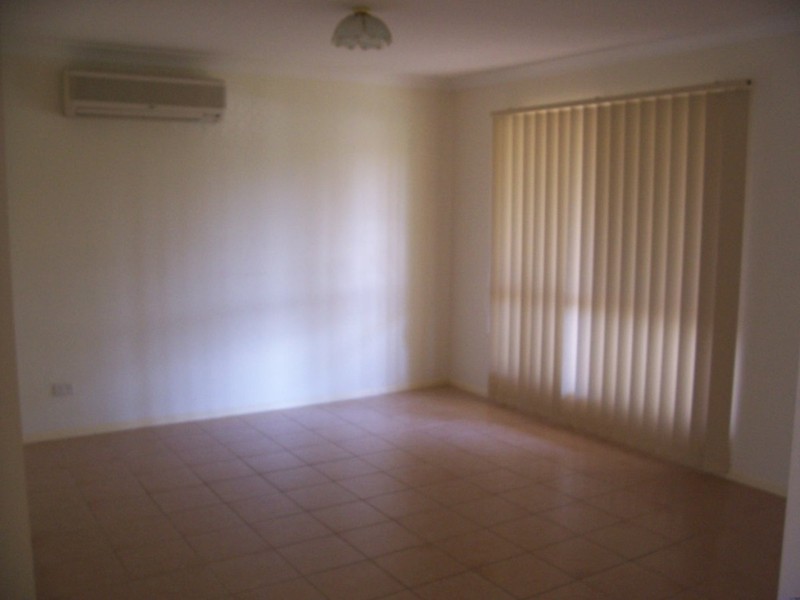 1/77 Henderson Road, Burpengary QLD 4505