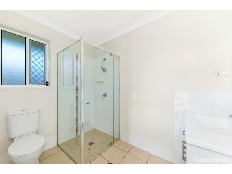 5 LUCKE COURT, Morayfield QLD 4506