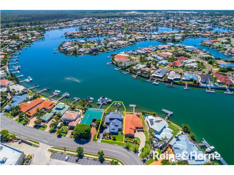 25 Botany Crescent, Banksia Beach QLD 4507