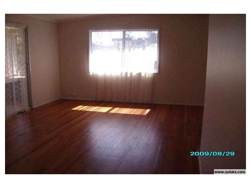 32 Mark Street, Morayfield QLD 4506