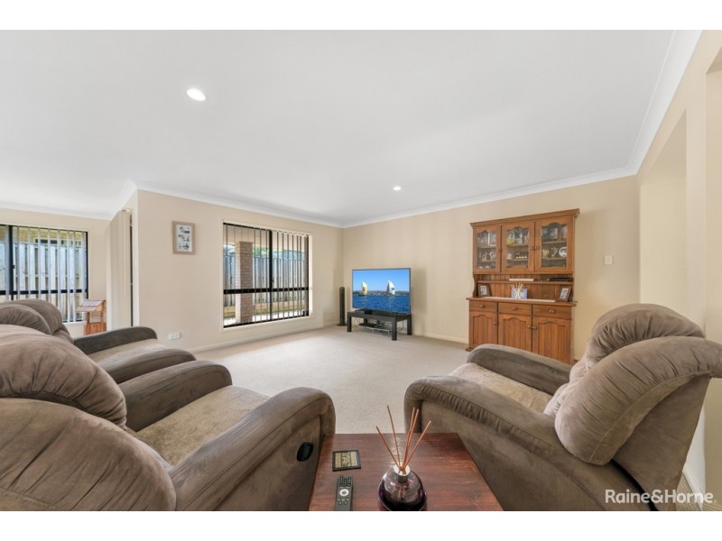 35 MAYES CIRCUIT, Caboolture QLD 4510