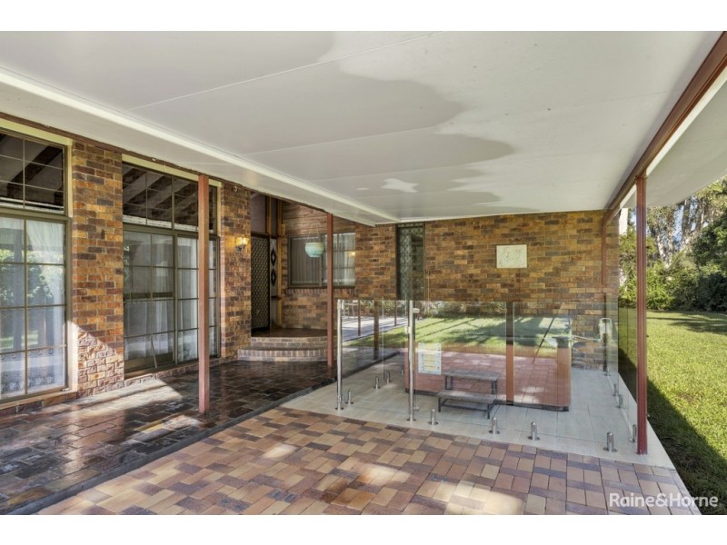 206 BRIBIE ISLAND ROAD, Caboolture QLD 4510