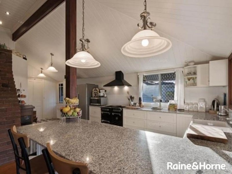 110 Dayboro Road, Petrie QLD 4502