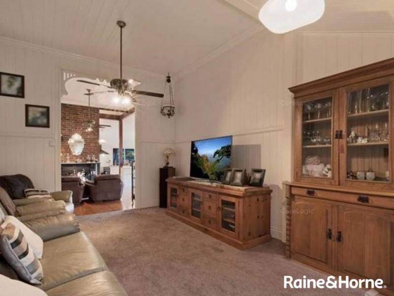 110 Dayboro Road, Petrie QLD 4502