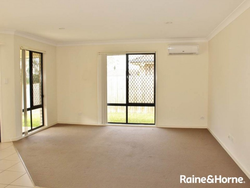 6 Shields Crt, Morayfield QLD 4506