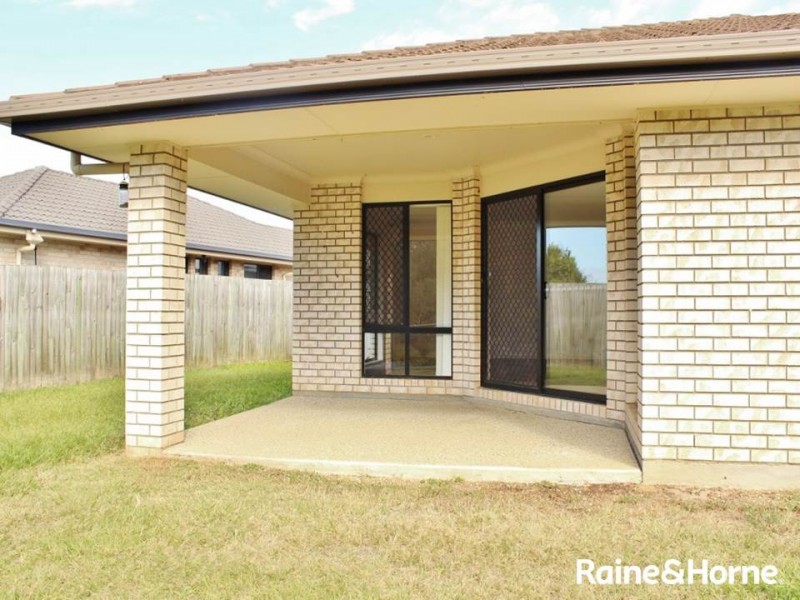 6 Shields Crt, Morayfield QLD 4506