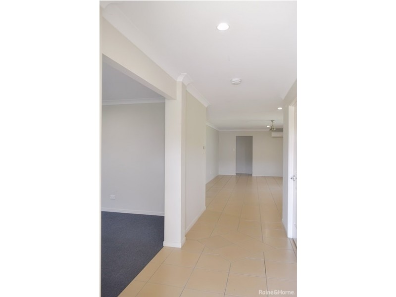 16 Valleyview Street, Narangba QLD 4504