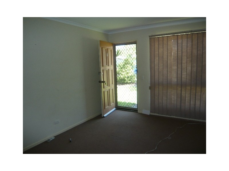 2/21 Symphony Crescent, Burpengary QLD 4505