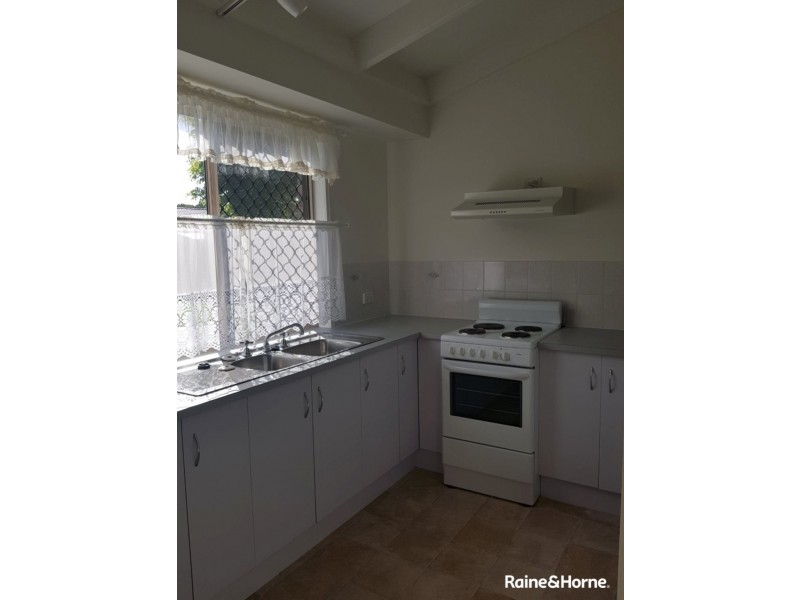 24 PERCH CIRCUIT, Sandstone Point QLD 4511
