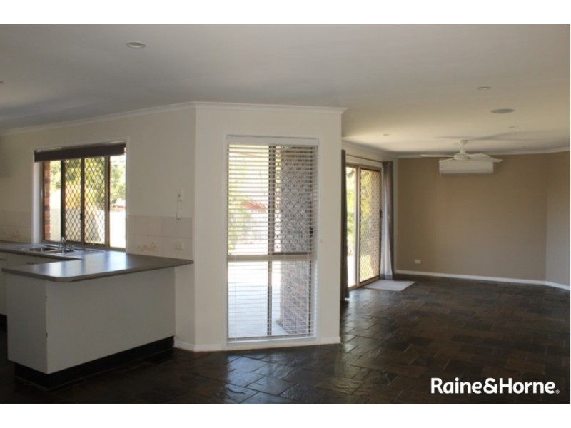 5 GOOLAGONG COURT, Morayfield QLD 4506