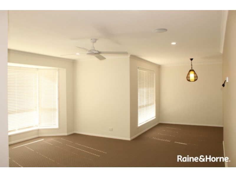 5 GOOLAGONG COURT, Morayfield QLD 4506