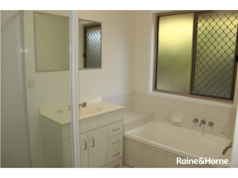 5 GOOLAGONG COURT, Morayfield QLD 4506