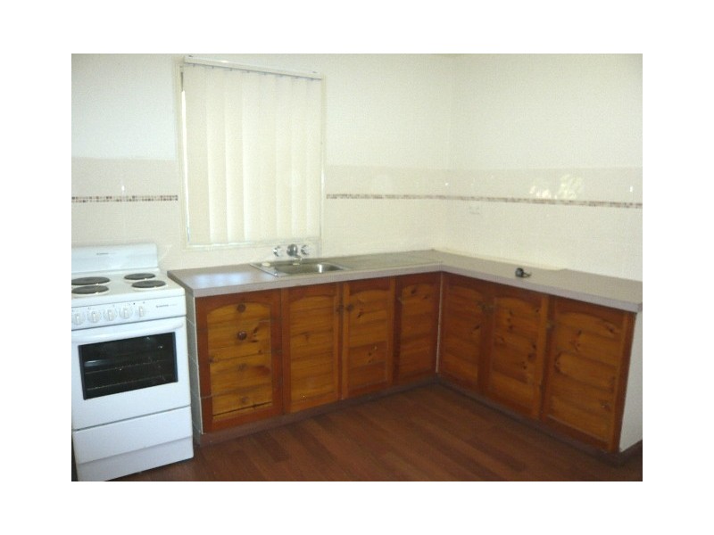 1/4 Gibson Road, Beachmere QLD 4510