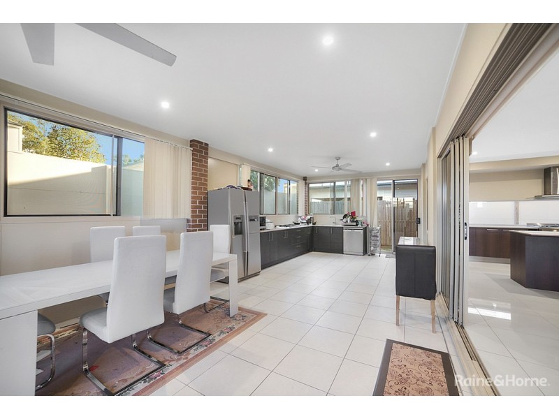 2 TAHR PLACE, Dakabin QLD 4503