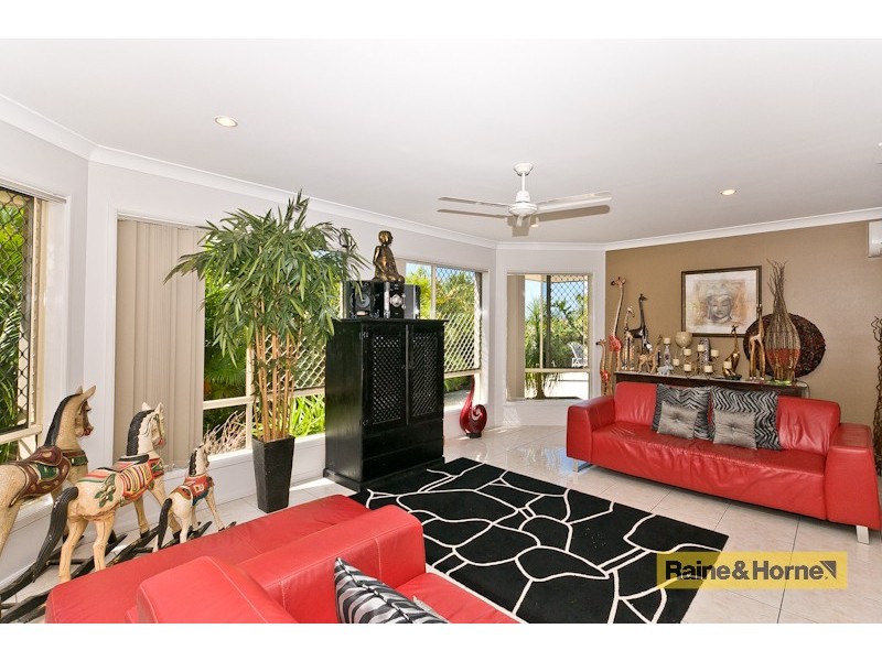 4 Como Court,, Narangba QLD 4504