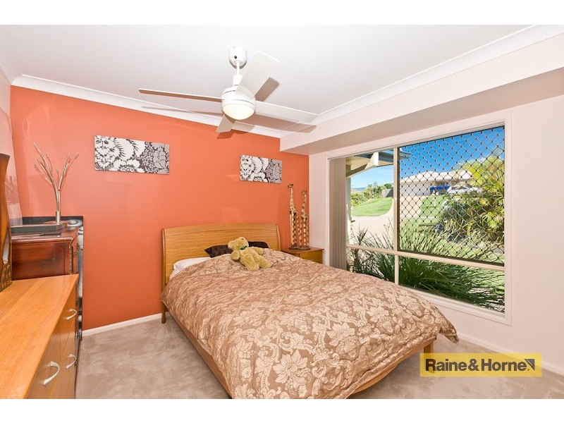 4 Como Court,, Narangba QLD 4504