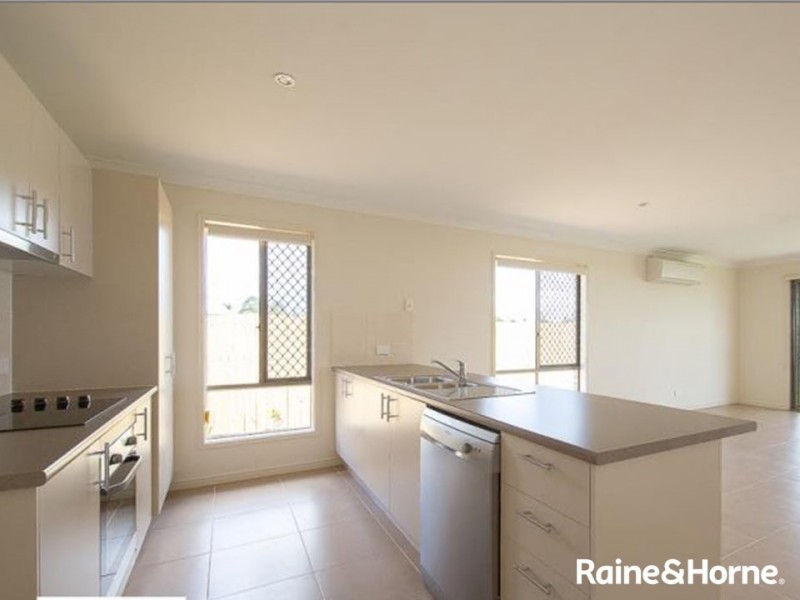 18 Coggins Street, Caboolture South QLD 4510