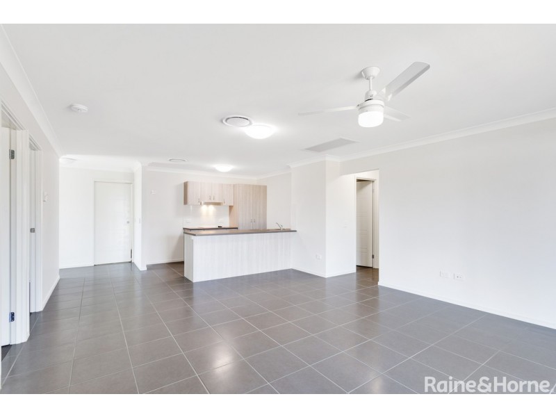 2/18 KEARON WAY, Morayfield QLD 4506