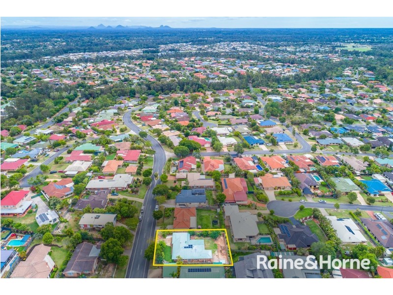 4 FRIARBIRD DRIVE, Narangba QLD 4504