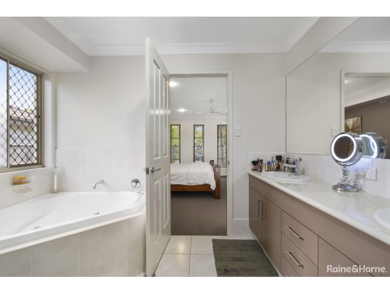 27 JOYNER CIRCUIT, Caboolture QLD 4510
