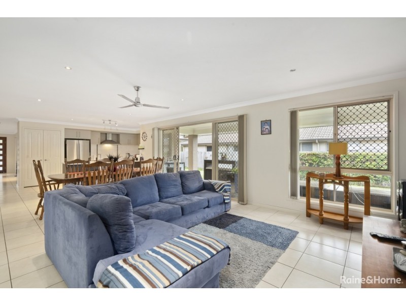 27 JOYNER CIRCUIT, Caboolture QLD 4510