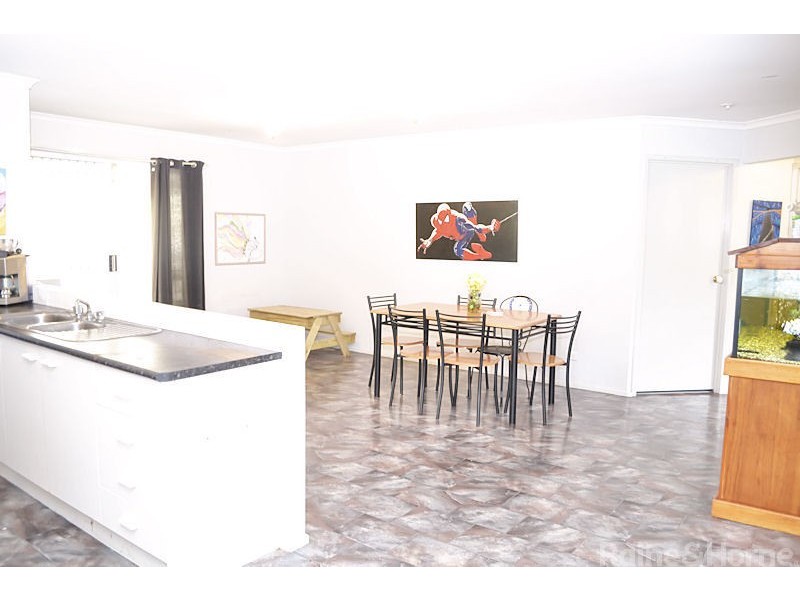 17 Kilmarnock Court, Narangba QLD 4504