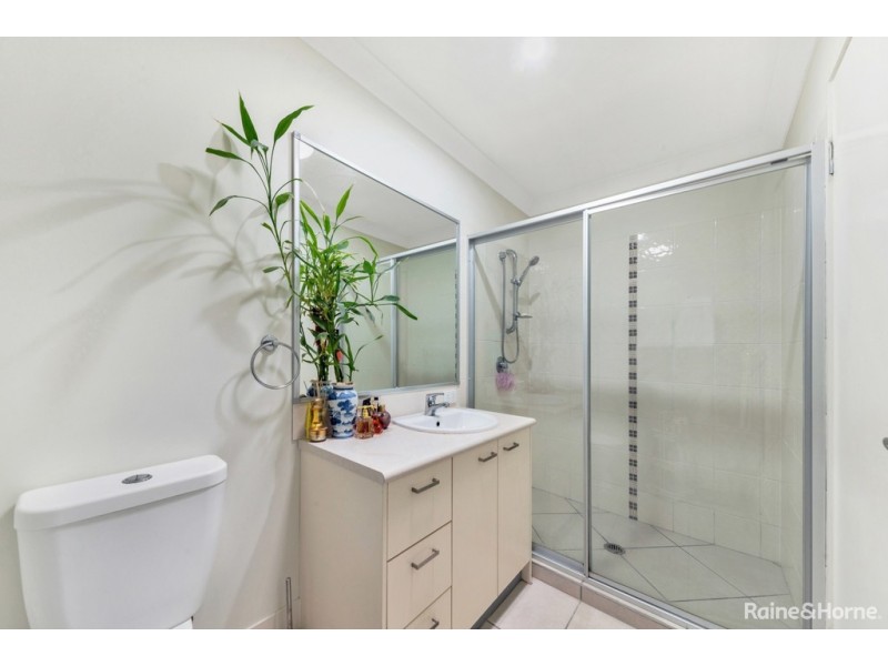 9/10 David St, Burpengary QLD 4505