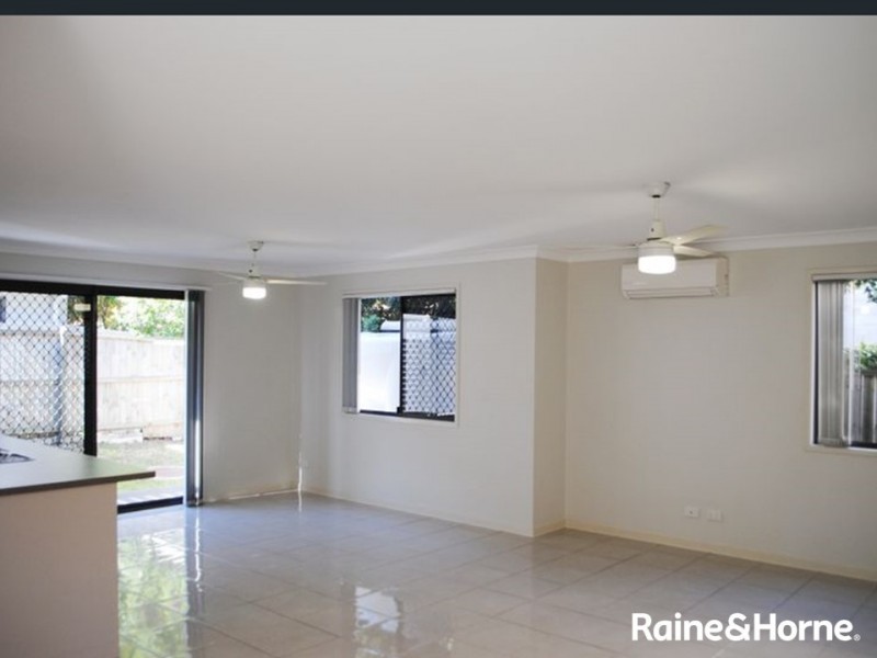 2/63 Lower King Street, Caboolture QLD 4510