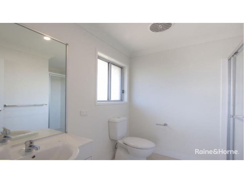 8 Smith Street, Burpengary QLD 4505