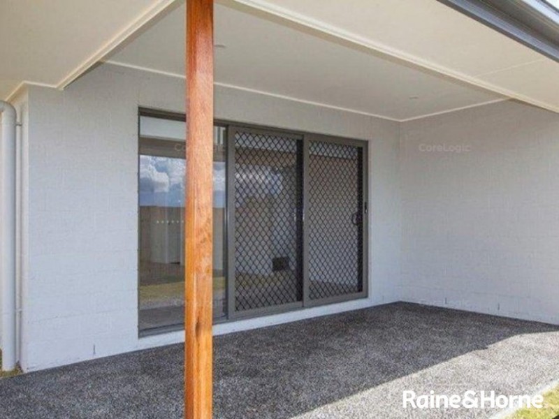 212 Graham Rd, Morayfield QLD 4506