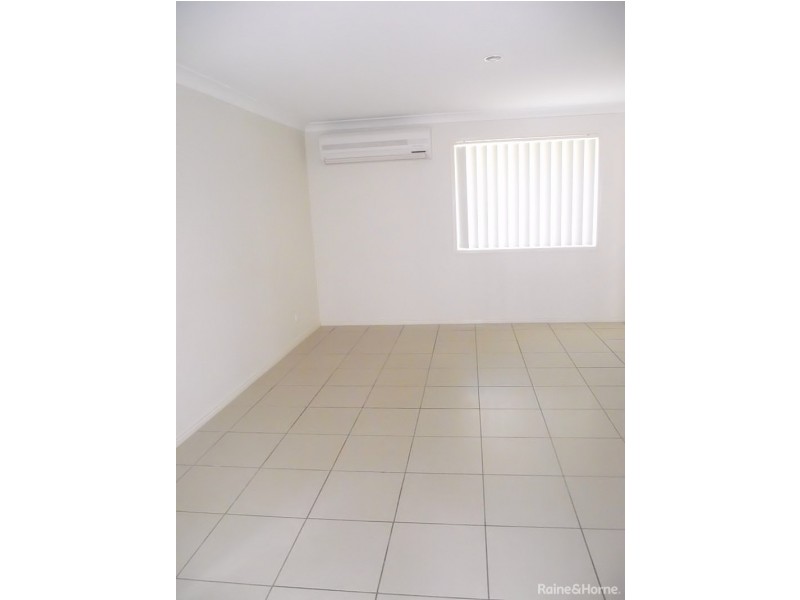 5 Lennon BLVD, Narangba QLD 4504