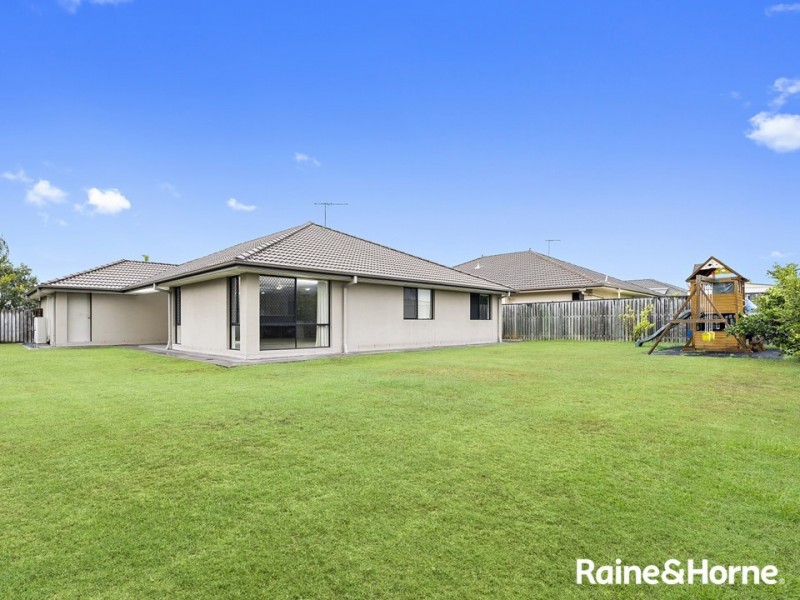 13 Maidenhair Dr, Narangba QLD 4504