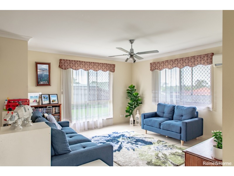 2/10 RIDGEGARDEN DRIVE, Morayfield QLD 4506