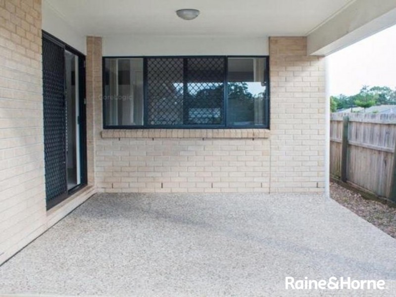 24 Rodgers Lane, Kallangur QLD 4503