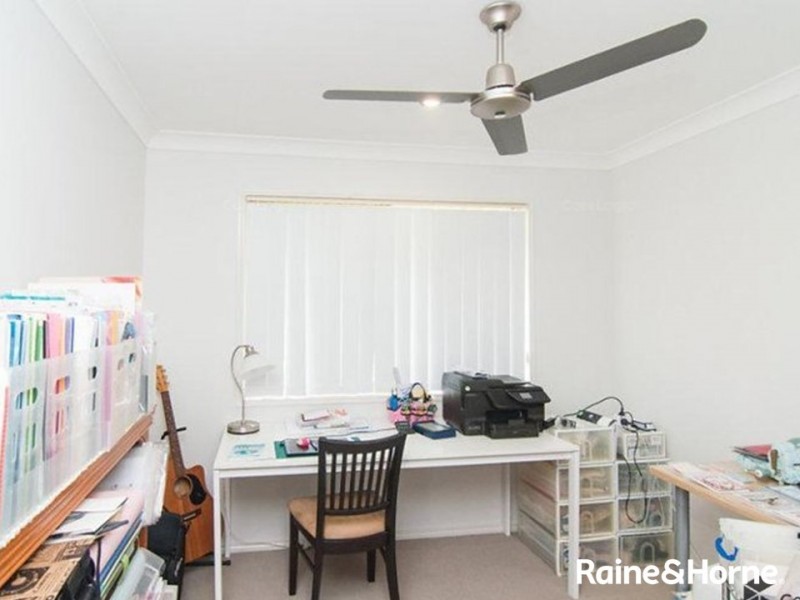 1/14 Homeland Cres, Warner QLD 4500