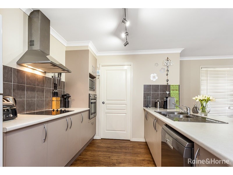 9 RIESLING COURT, Morayfield QLD 4506