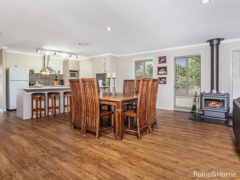 9 RIESLING COURT, Morayfield QLD 4506