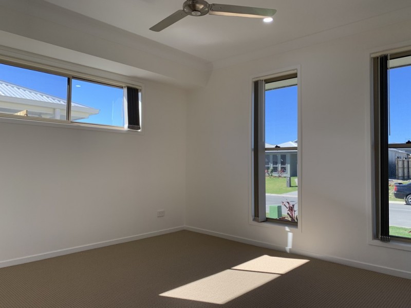 1/55 Rupert Crescent, Morayfield QLD 4506