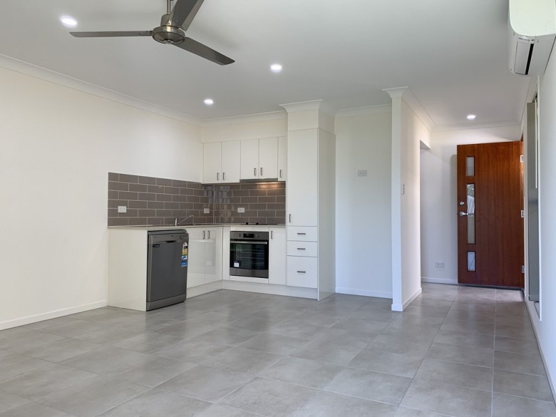 2/55 Rupert Crescent, Morayfield QLD 4506